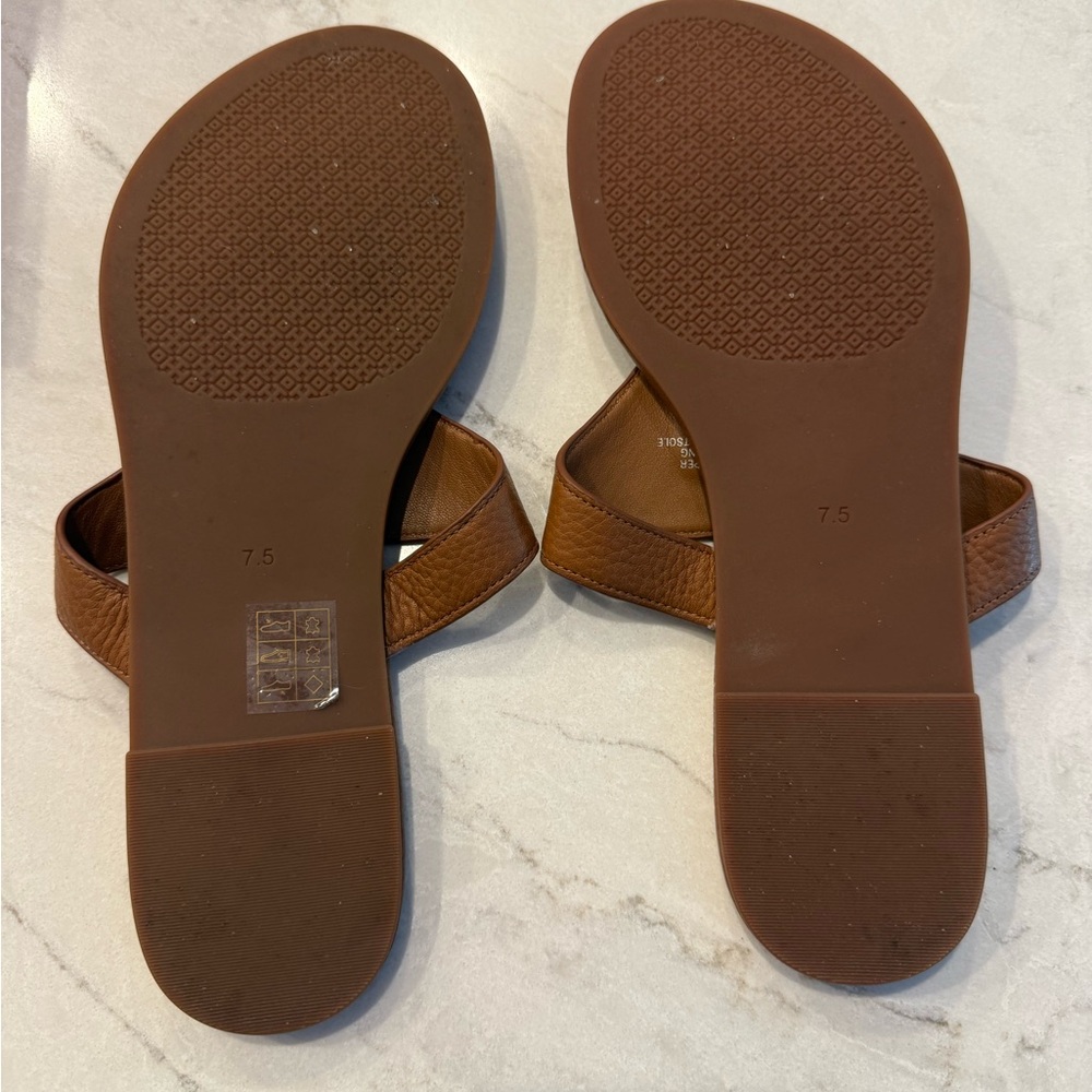 Tory Burch Brown Leather Logo Thong Sandals - Picture 3 of 4